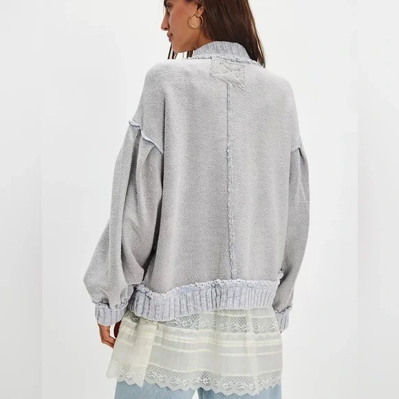 Free People We The Free Cute In This Cardi Medium in Quiet Grey New - Picture 2 of 9